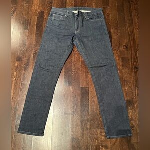 Uniqlo Kaihara Stretch Selvedge Slim-Straight Jeans (69 Blue / W34)